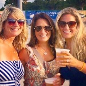 Meet your Posher, Corie