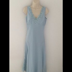 Gorgeous eggshell blue v-neck maxi dress, size 4