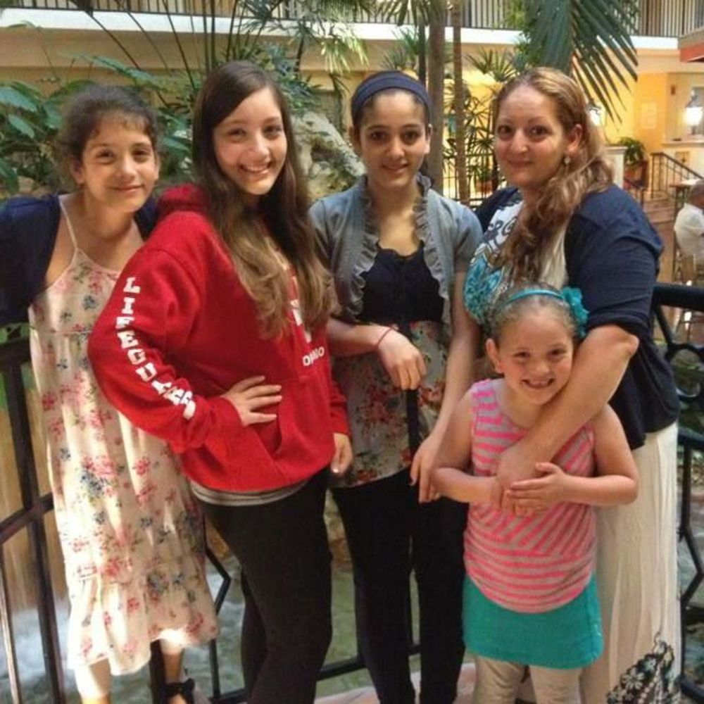 Meet your Posher, Rah