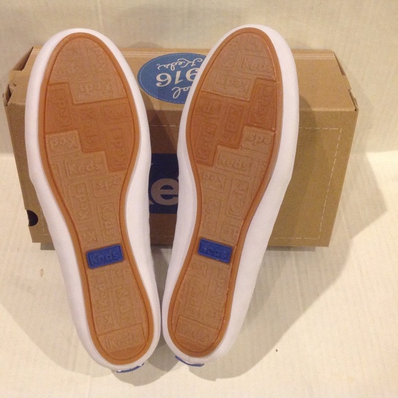 ❌SOLD❌Keds TEACUP EYELET SHOES (Sz 9) - Picture 3 of 4