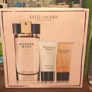 Estée Lauder Modern Muse Luxury Collection