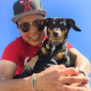 Meet your Posher, Kam