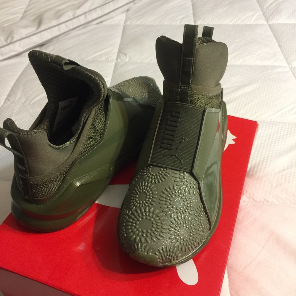 Sneaker