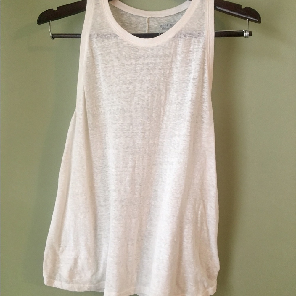 Flimsy White Razorback Tank