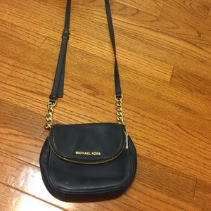 Michael kors cross body
