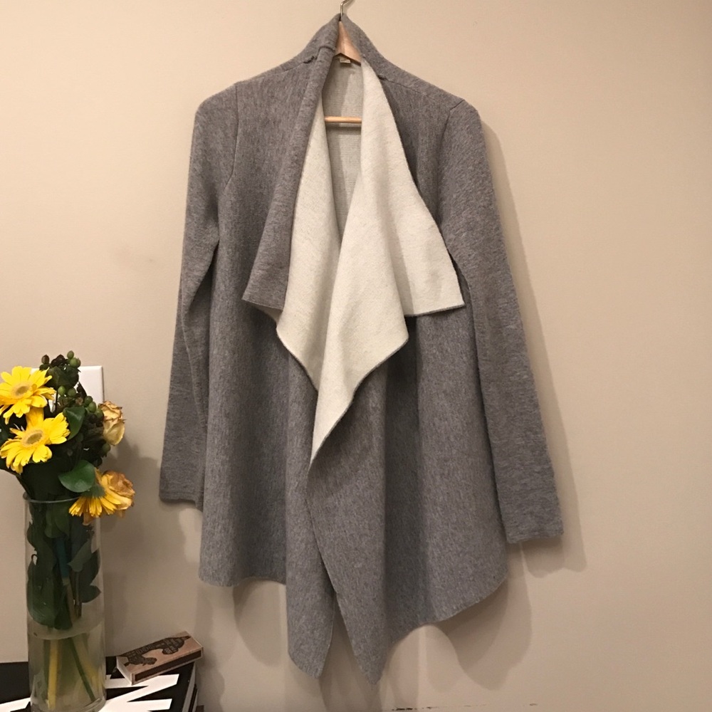 Gray knit, wool blend, open cardigan.