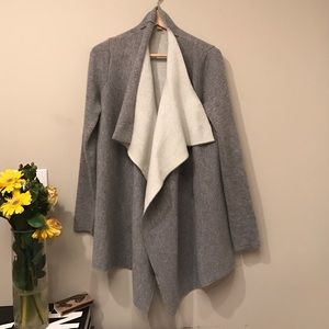 Gray knit, wool blend, open cardigan.