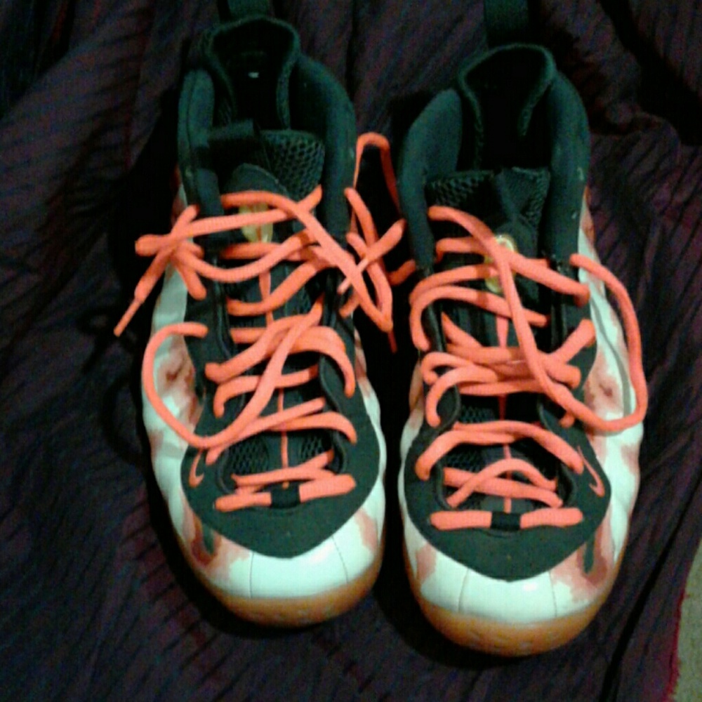 Sneakers foams