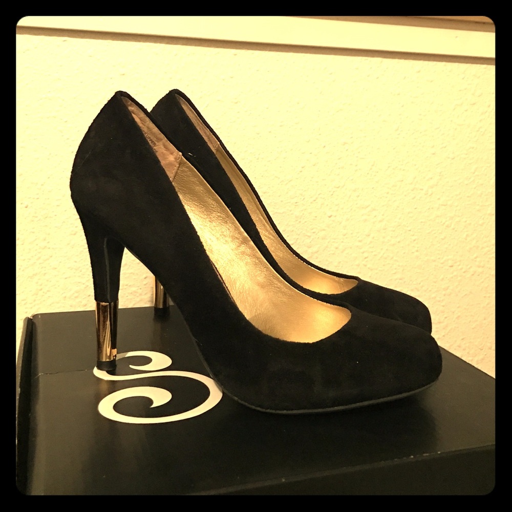 Seychelles Black Gold Million Miles Away Pump 8.5