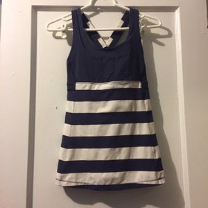 Lululemon eggplant and ivory stripe tank sz 6