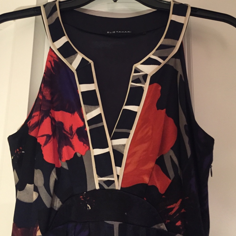 Elie Tahari sleeveless dress