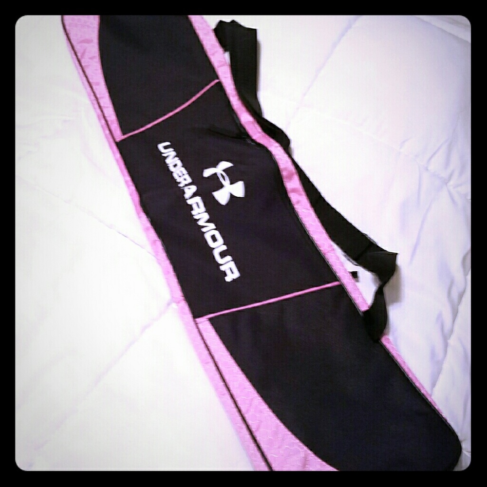 Under Armour clean up bat bag, pink, full sz, New!
