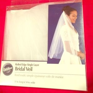 Bridal Veil. Rolled edge single layer