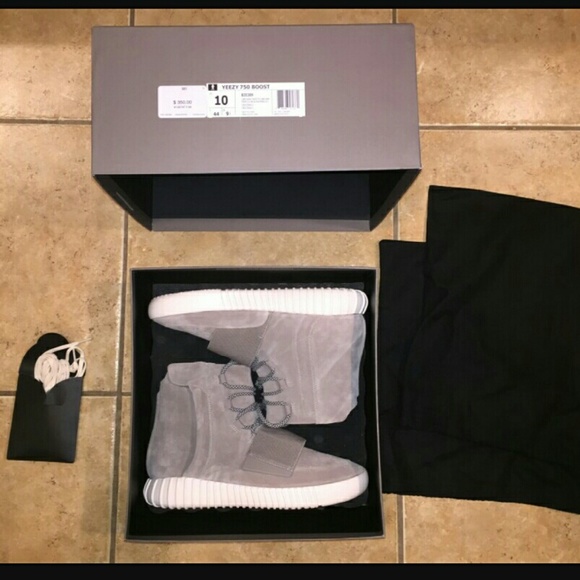 Yeezy 750 cool grey. main image 4