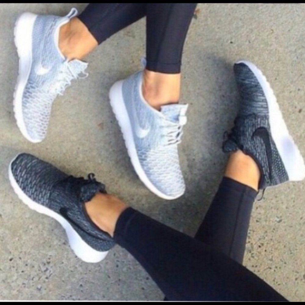 NOT SELLING! Looking for one of these nikes.