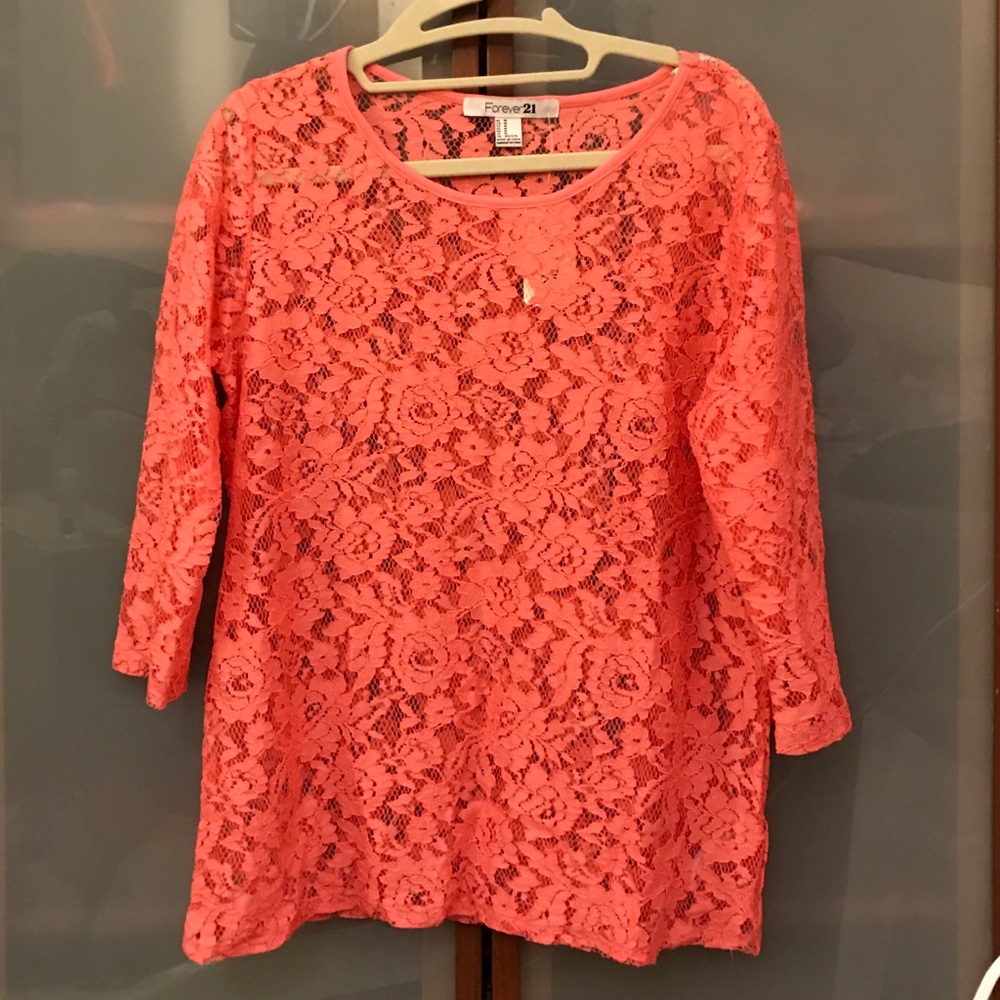 Coral pink crocheted 3/4 sleeve top.  New w tag!