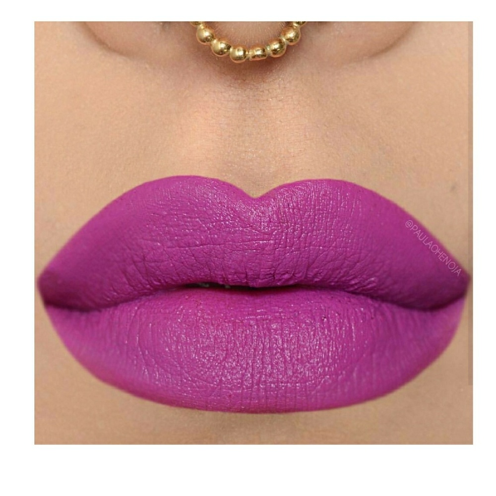 Magenta crush matte lipgloss