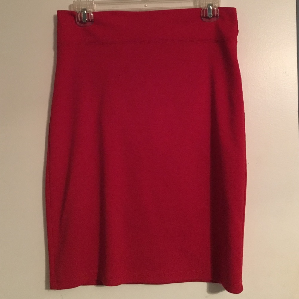 Red stretch pencil skirt