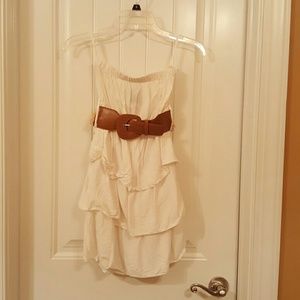 White strapless dress