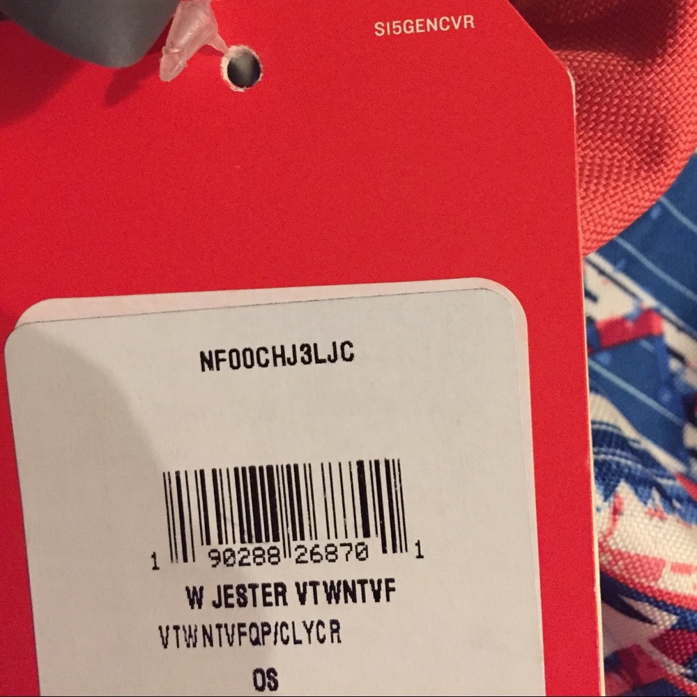 The North Face Jester Backpack NWT - Picture 3 of 4