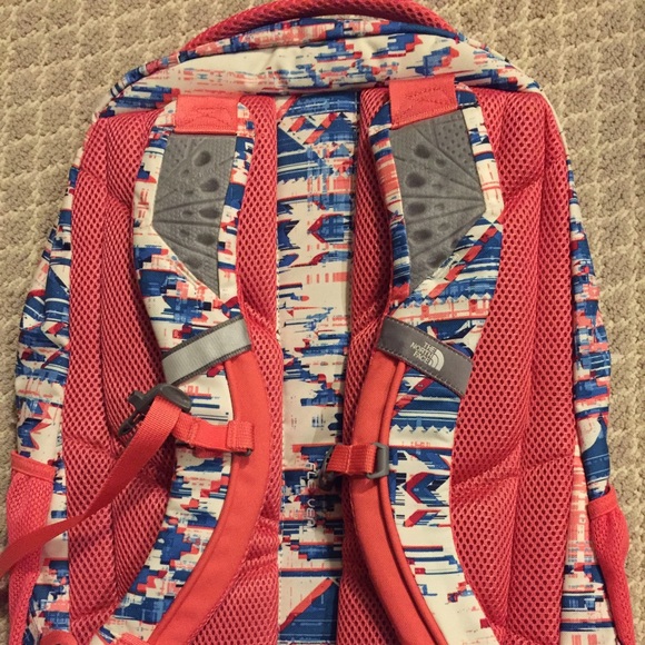The North Face Jester Backpack NWT - Picture 2 of 4