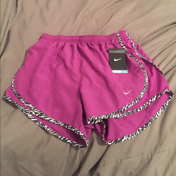 🌟HP🌟nike // purple tempo shorts with zebra trim - Picture 4 of 6