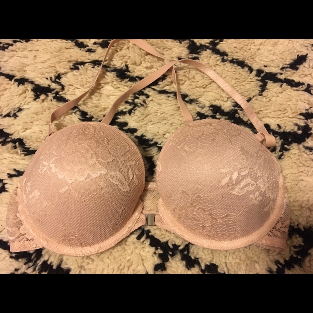 Forever 21 creamy light pink 36C bra