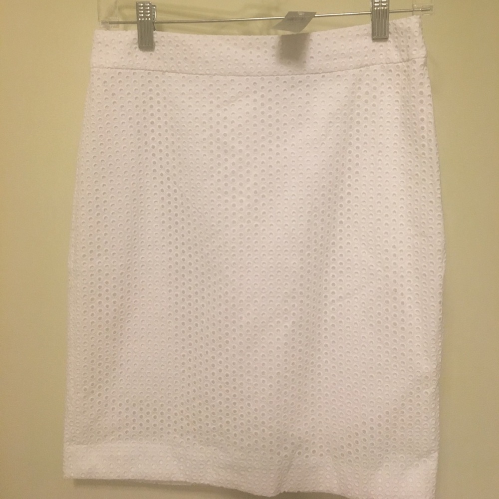Ann Taylor White Pencil Skirt