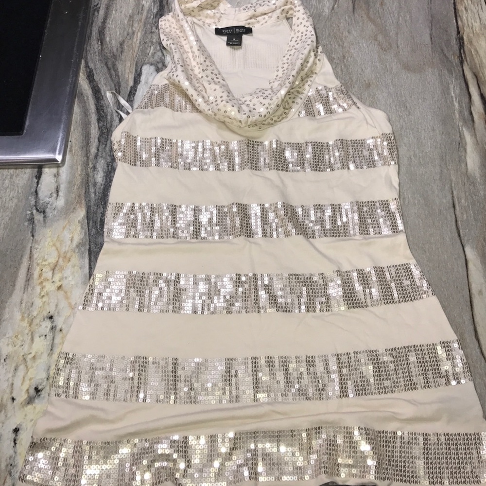 White House Black Market sleeveless shirt