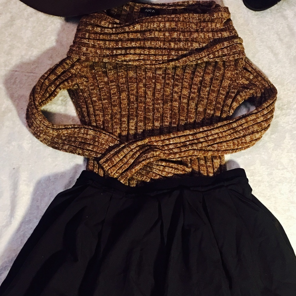 💃💃 Black mini skirt with built in "petticoat"