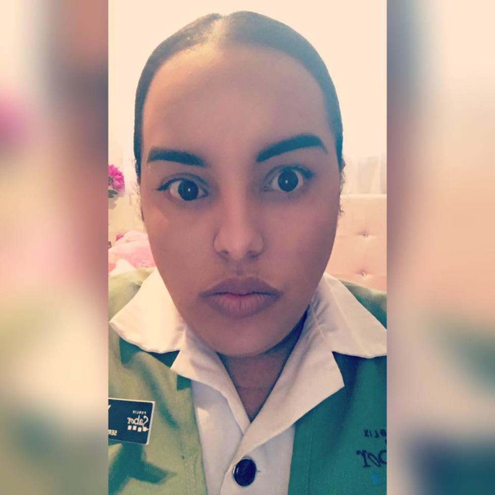 Meet your Posher, Yesica