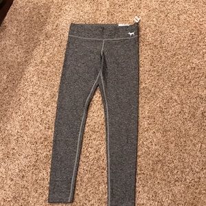 VS yoga pants
