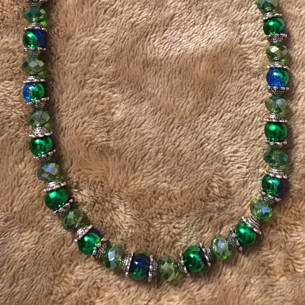 Necklace with Blue/Green Double Foil & Silver Bead