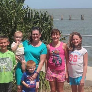 Meet your Posher, Pam