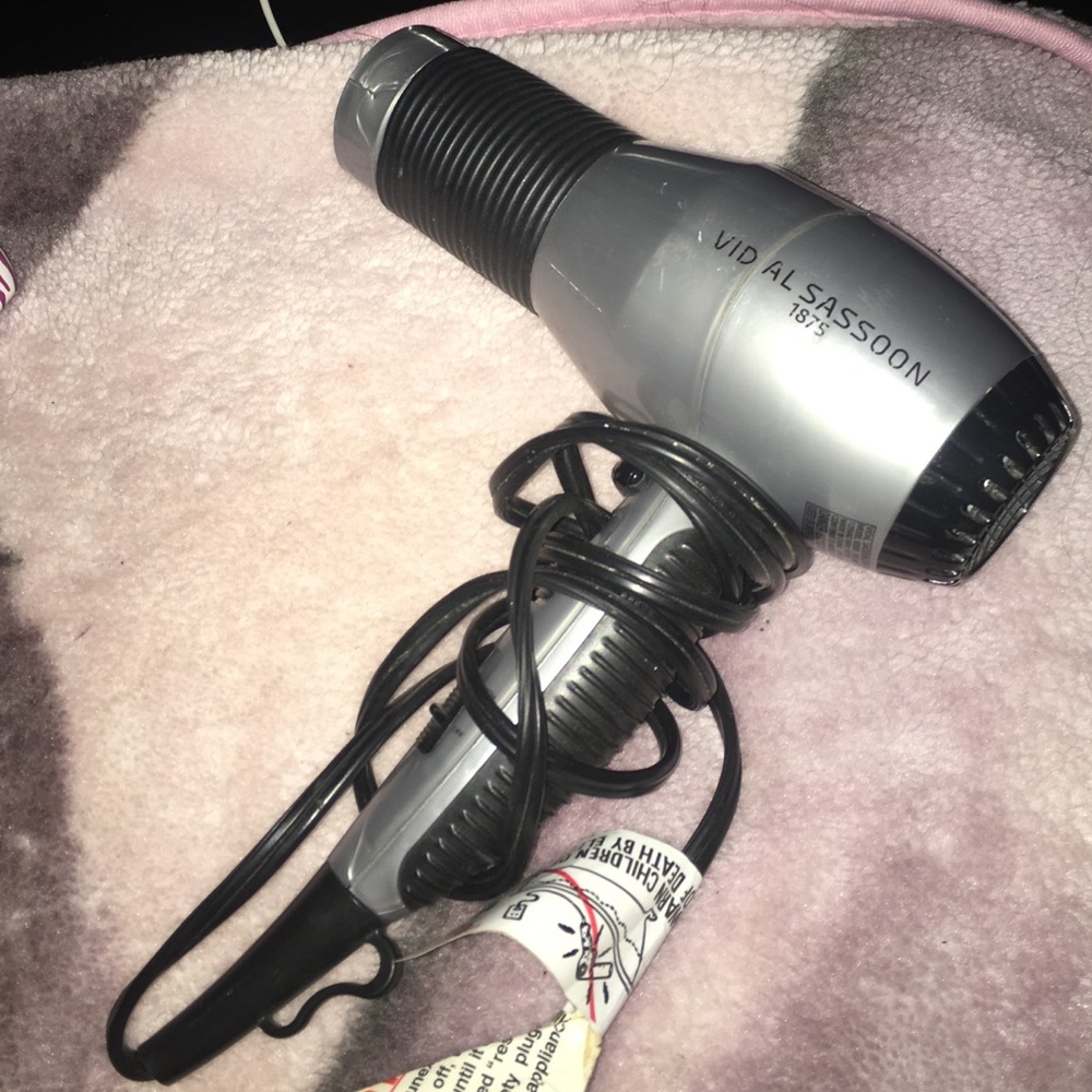 Blow dryer.