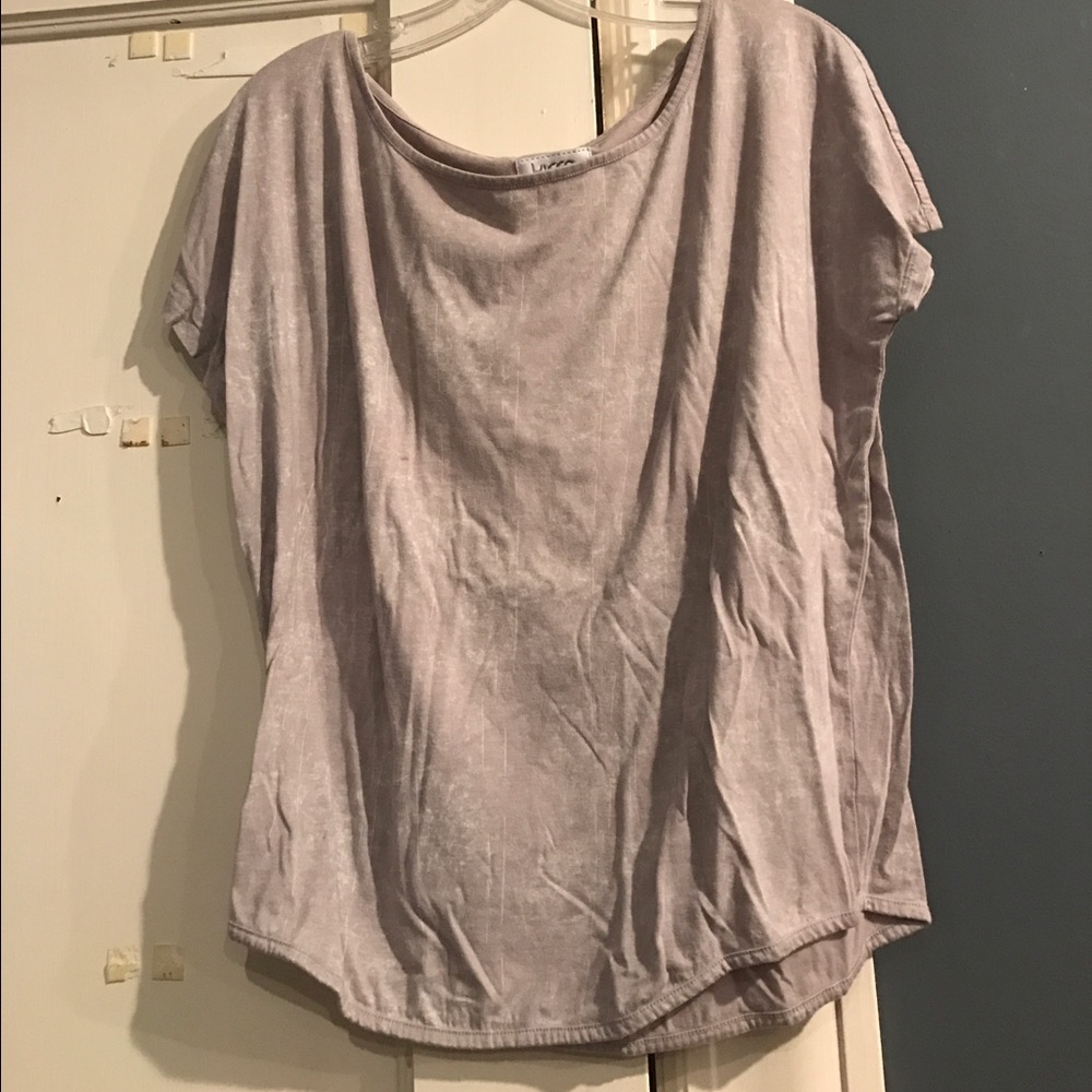 Kira Brand- Flowy Top