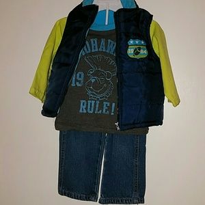 3 piece outfit in excellent condition