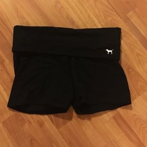 VS PINK yoga shortie