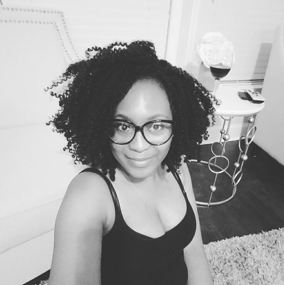 Meet your Posher, Shyntia