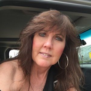 Meet your Posher, Debra