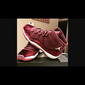 Meet your Posher, Thai