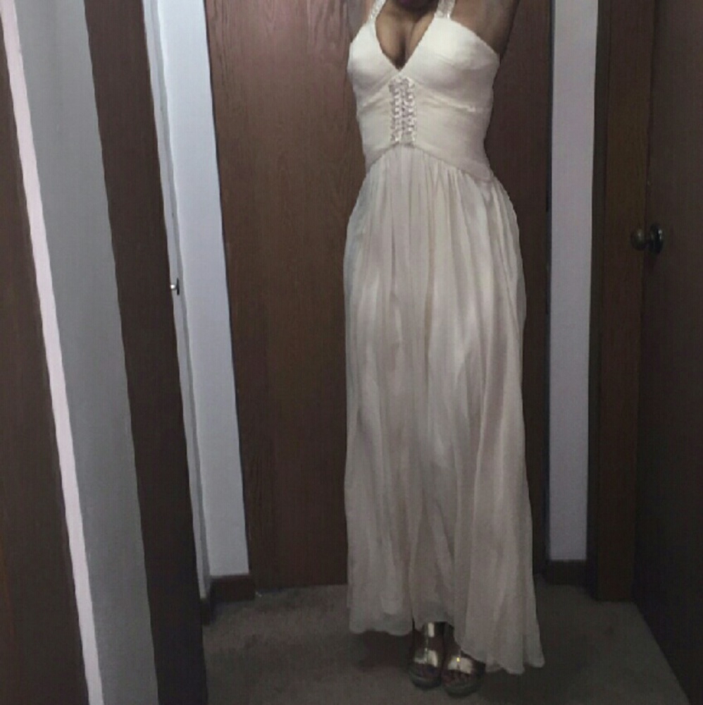 ✂️Sale✂️BCBGMAXAZRIA silk dress size 0