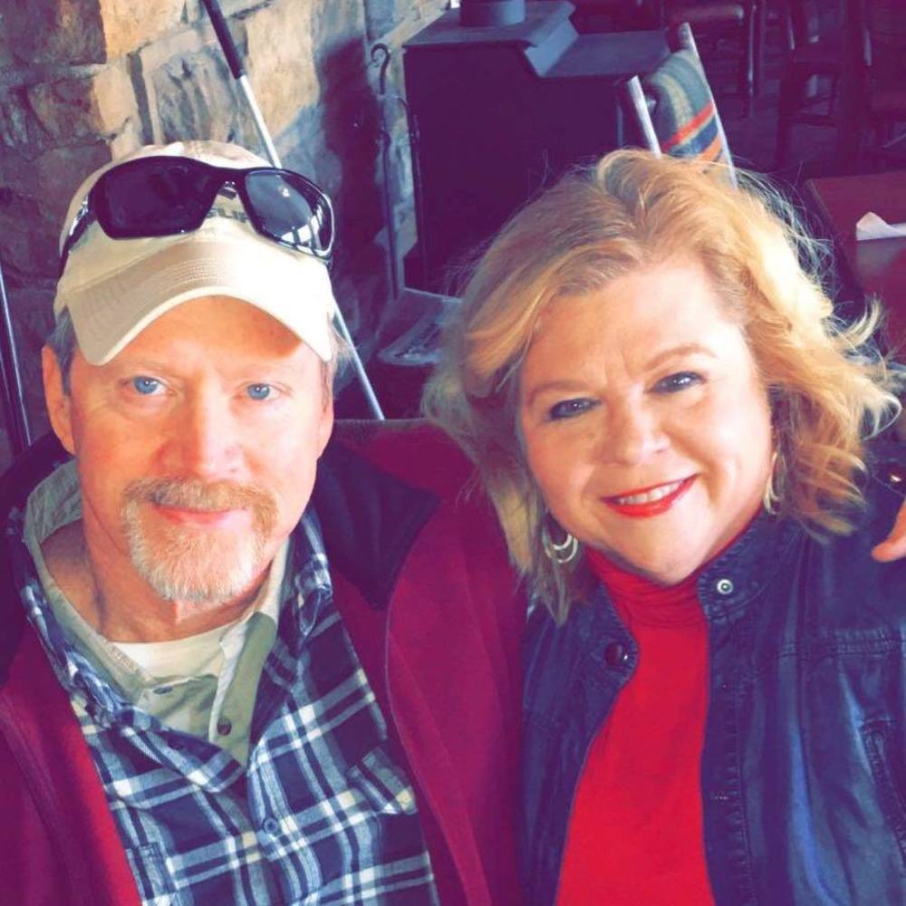 Meet your Posher, Robin