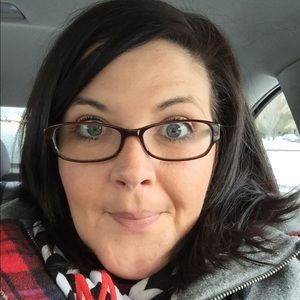 Meet your Posher, Marissa