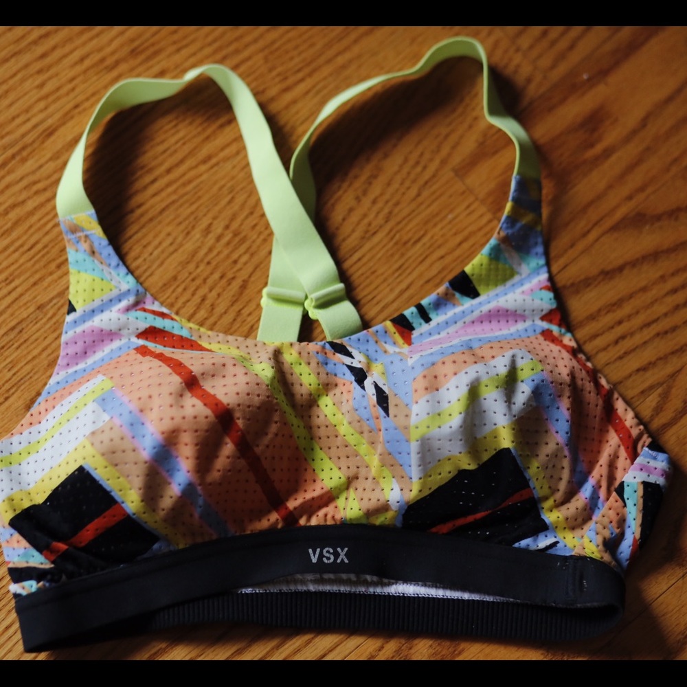 Victoria secret sports bra