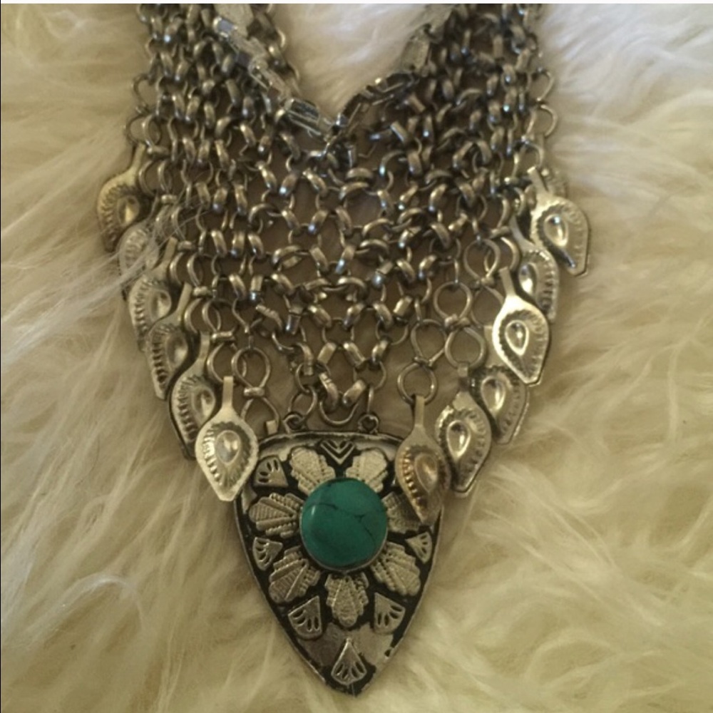 SOLD ‼️‼️ Free People necklace silver