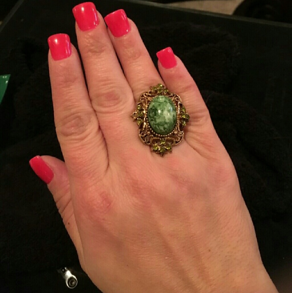 Costume rings