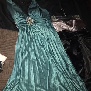 Beautiful teal green backless dress