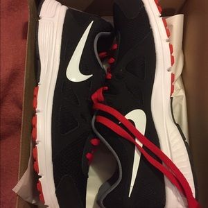 Nike Revolution 2 Men's Shoes