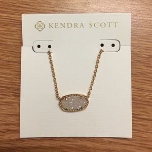 NWT Kendra Scott necklace